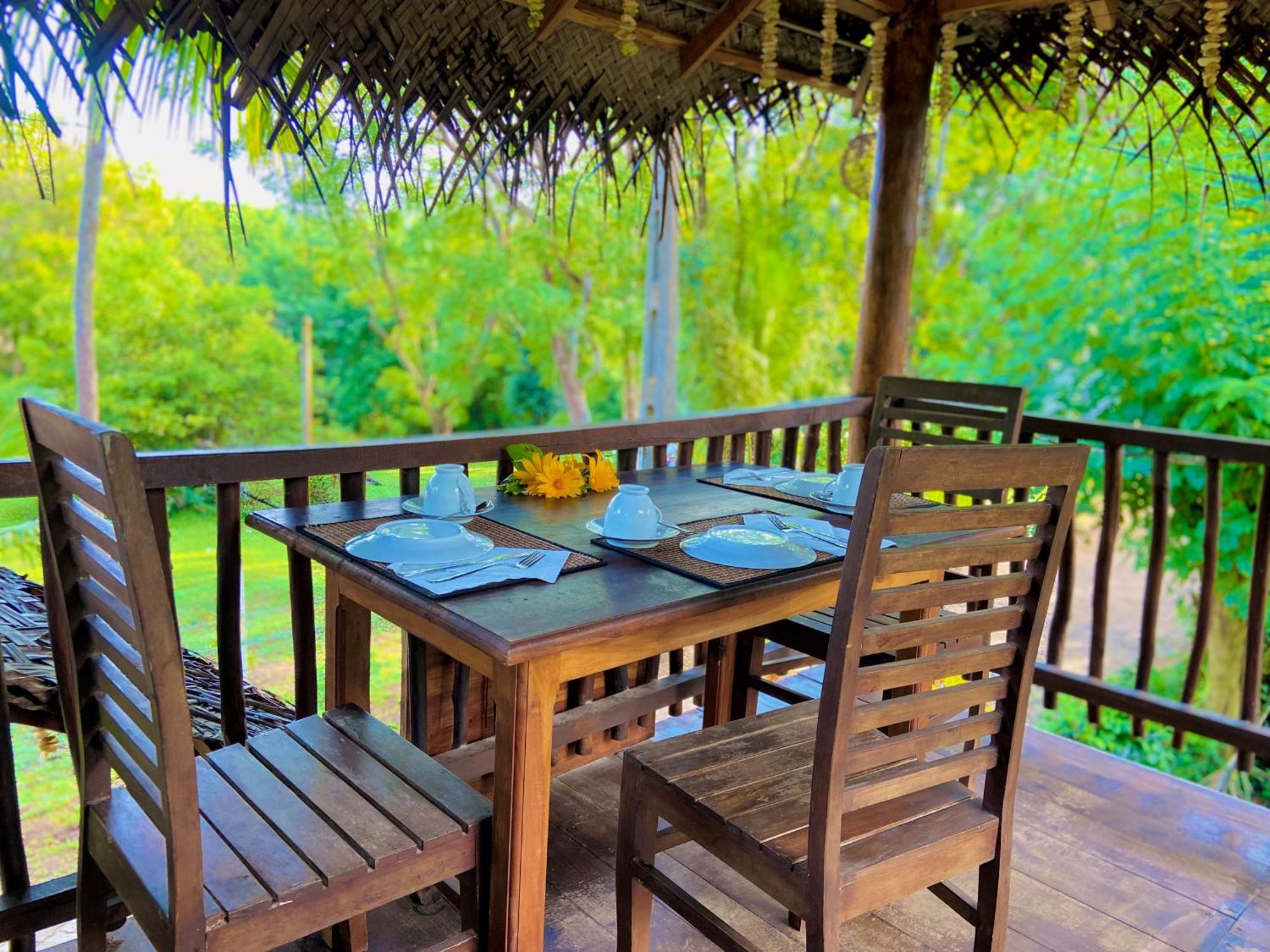 Rekawa Turtle Gate Hotel Tangalle Luaran gambar